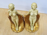 Pair of Art Deco Style Bookends in the Form of Two Nudes Standing on Shells (24cm high, Cast Resin)