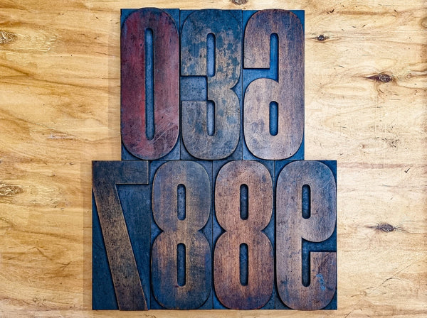Antique Wooden Letterpress Type - DeLittle's No. 46; 48 Cicero / 21,6 cm / 8.53" (7 digits available)