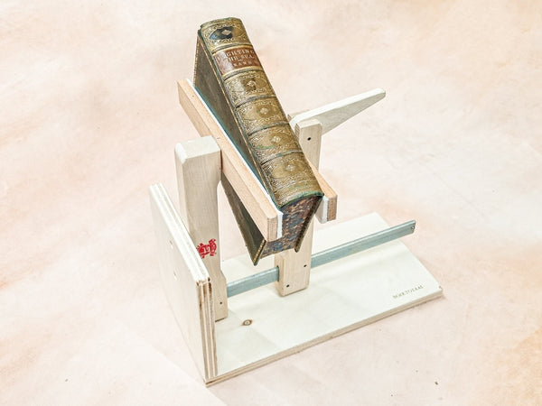 The "Third Hand" Bookbinding Clamp from Boektotaal