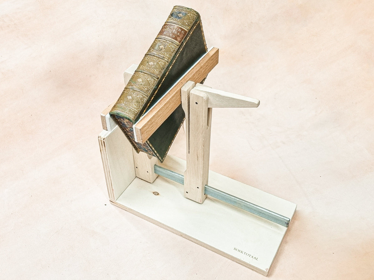The "Third Hand" Bookbinding Clamp from Boektotaal iBookBindingStore